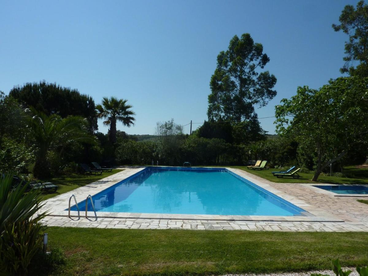 Inviting Holiday Home In Montemor O Novo With Pool Buitenkant foto