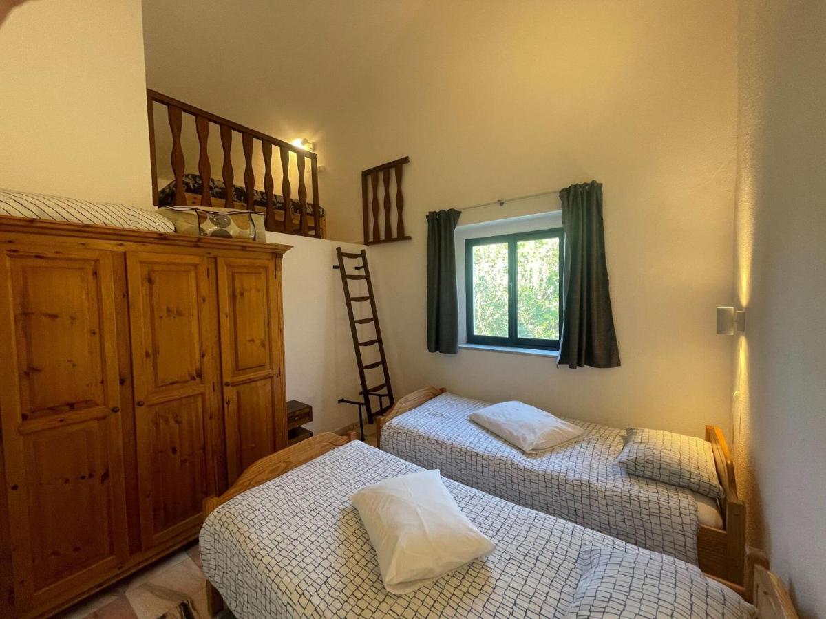 Inviting Holiday Home In Montemor O Novo With Pool Buitenkant foto